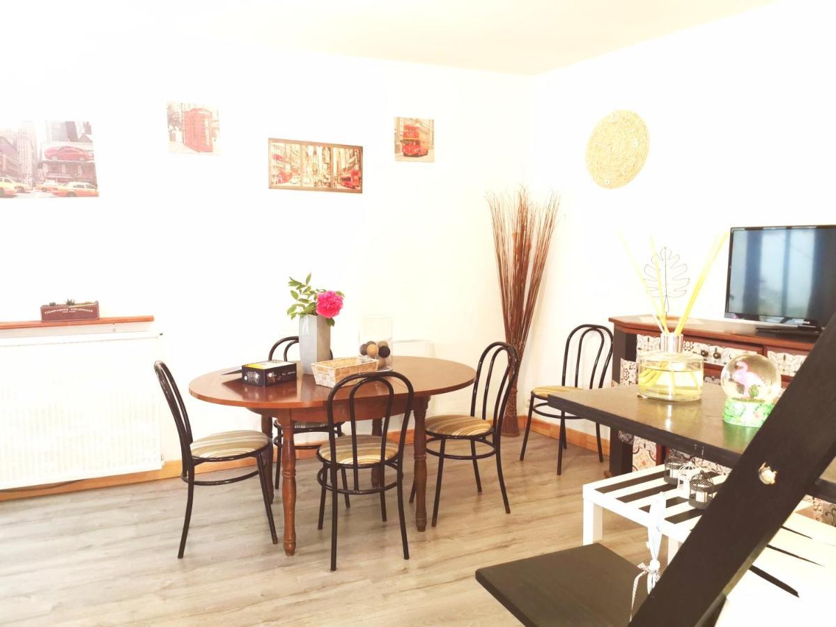 Le Ty Rose Villa Dinan Buitenkant foto